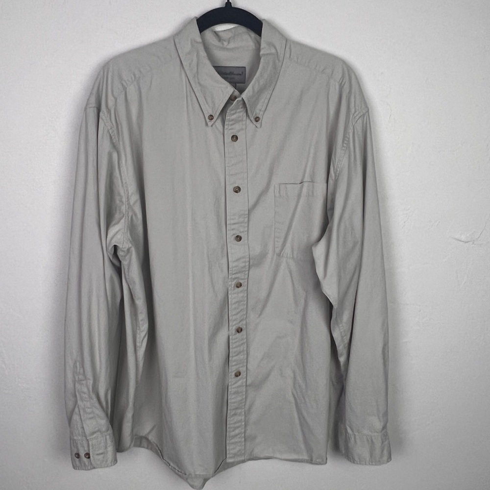 Eddie Bauer casual button up shirt XL